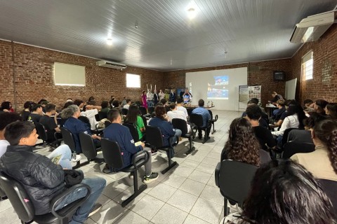 DIA DA TERRA 2026: “Nosso Poder, Nosso Planeta” mobiliza instituições e comunidade em Cachoeirinha